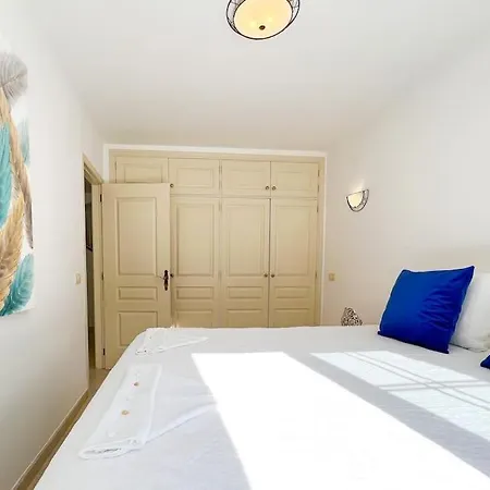 Full Comfort Duplex With 4 Terraces And Sea View *